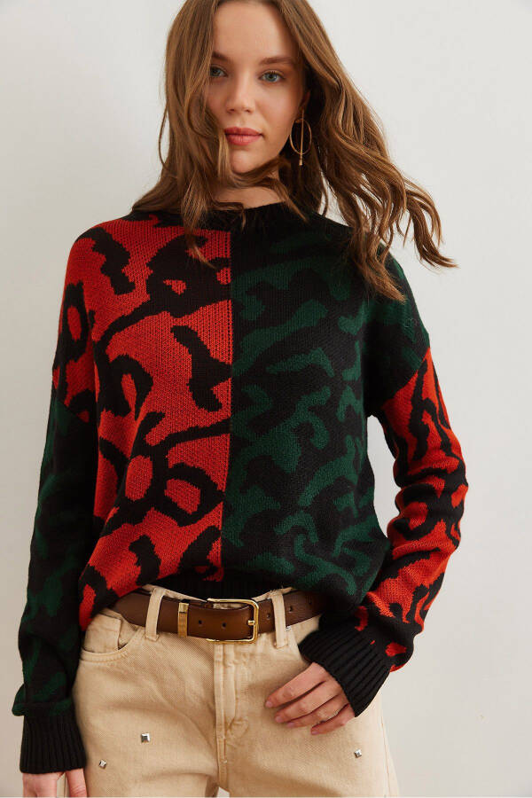 Women's Emerald Green Leopard Block Knitted Sweater KZK-19000832 - 1