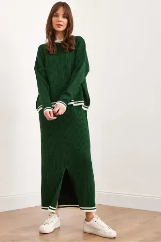 Women's Emerald Green Top Sweater Skirt with Slit Knitwear Suit TKM-19000327-Emerald Green - 1