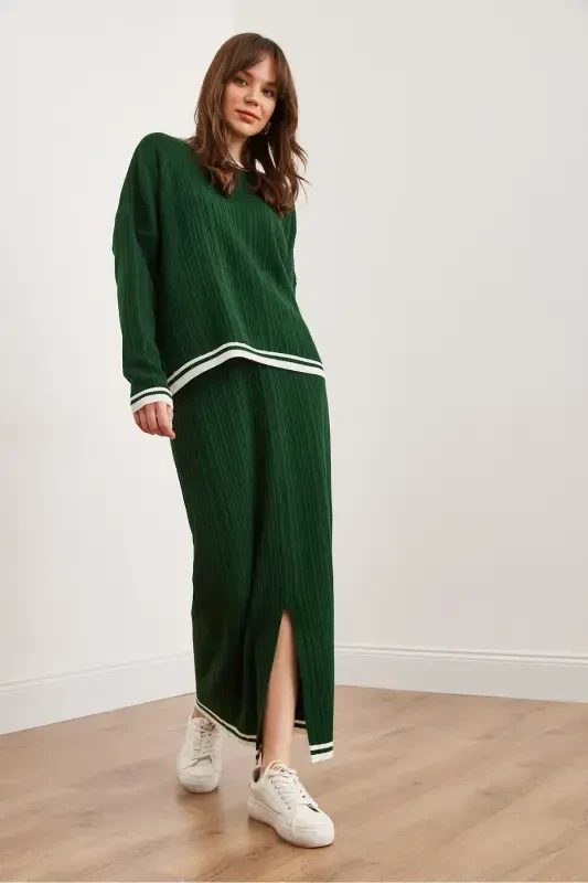 Women's Emerald Green Top Sweater Skirt with Slit Knitwear Suit TKM-19000327-Emerald Green - 5
