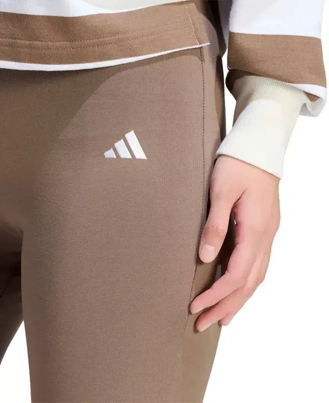 Women's Essentials Small Logo Flared Leggings - Khaki Six/white - 5