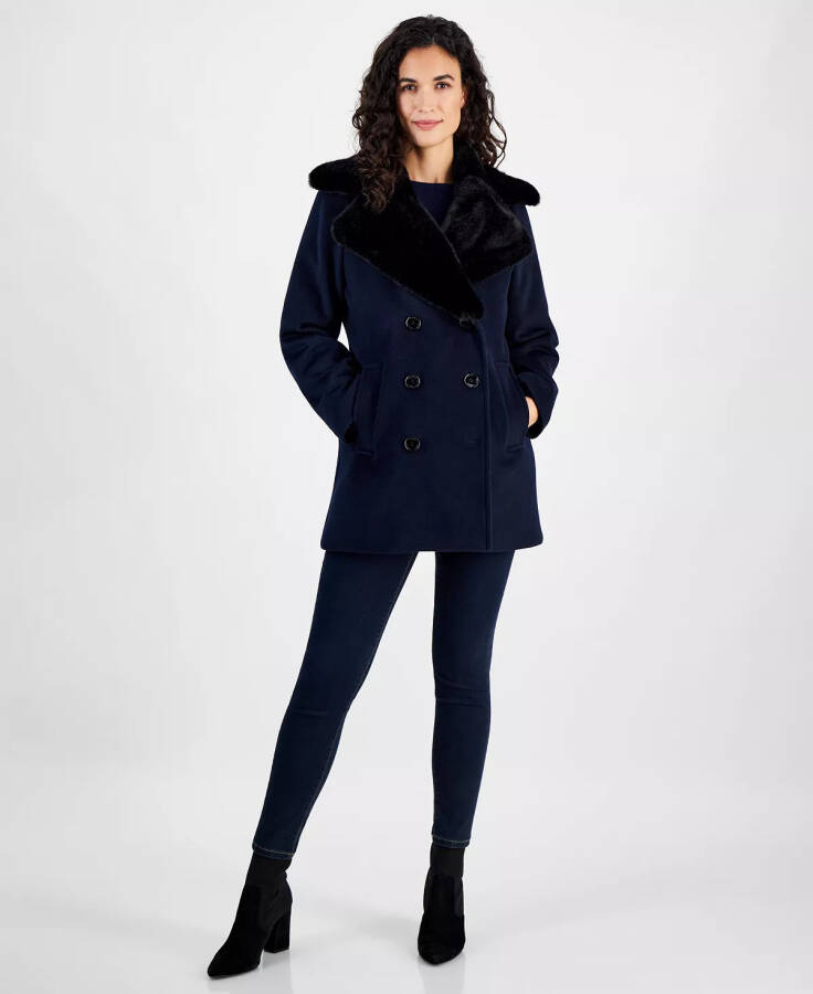 Women's Faux-Fur-Collar Coat Admiral - 1