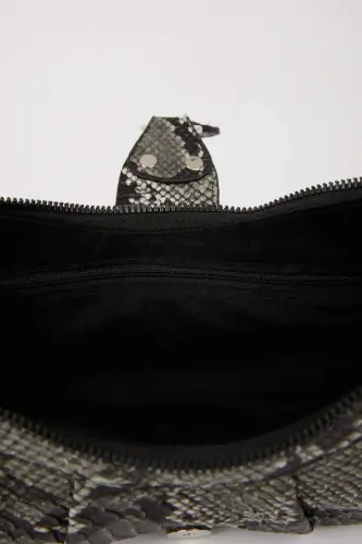 Women's Faux Leather Shoulder Bag - Black - 5