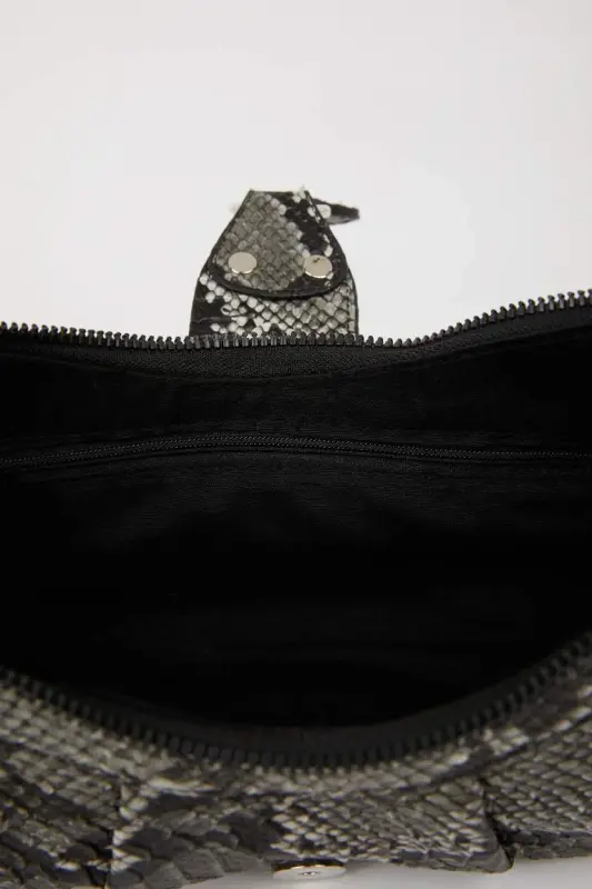 Women's Faux Leather Shoulder Bag - Black - 5