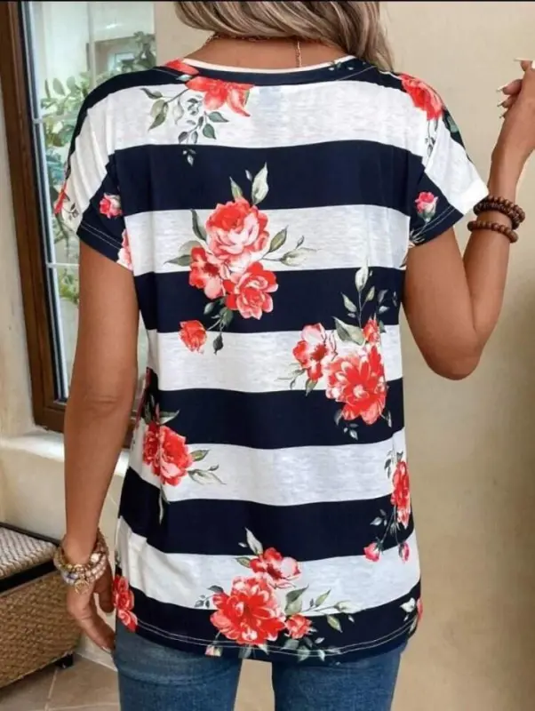 Women's Floral Patterned Horizontal Striped Crew Neck T-Shirt - 4