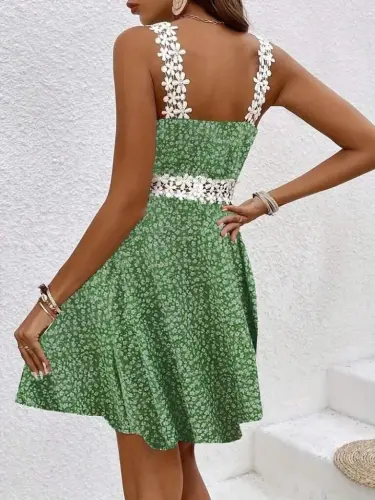 Women's Floral Patterned Supreme Dress with Lace Collar - 2