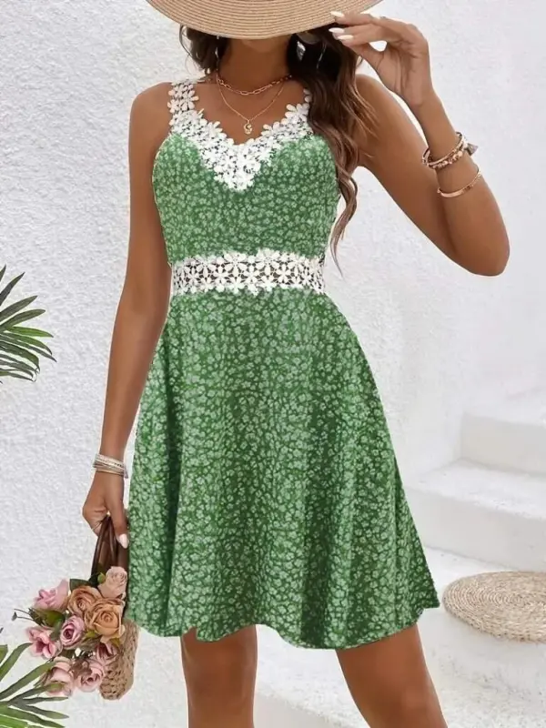 Women's Floral Patterned Supreme Dress with Lace Collar - 3