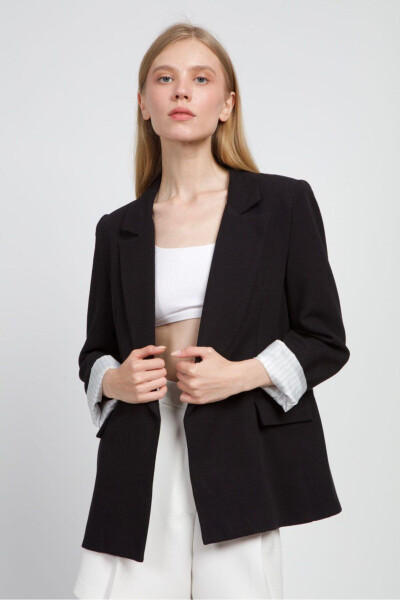 Women's Foldable Black Jacket - 1