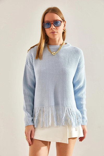 Women's Fringe Trimmed Knit Sweater - 10