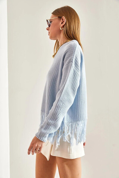 Women's Fringe Trimmed Knit Sweater - 11