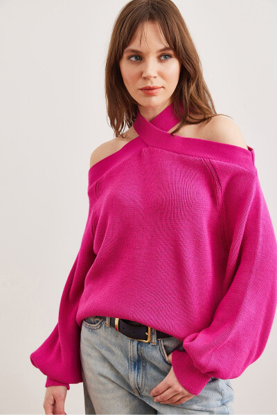 Women's Fuchsia Crew Neck Knitted Sweater - 2