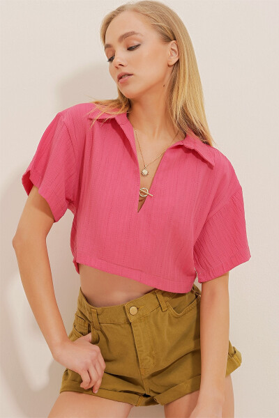 Women's Fuchsia Shirt Collar Metal Accessory Crop Woven Blouse ALC-X10458 - 1