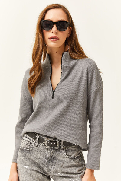 Women's Fuchsia Zip-Up High Neck Thistle Sweater - 4