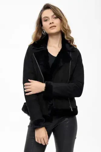 Women's genuine leather biker jacket with purple black zipper and lamb fur detail. - 3