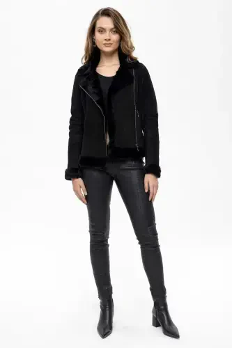 Women's genuine leather biker jacket with purple black zipper and lamb fur detail. - 4