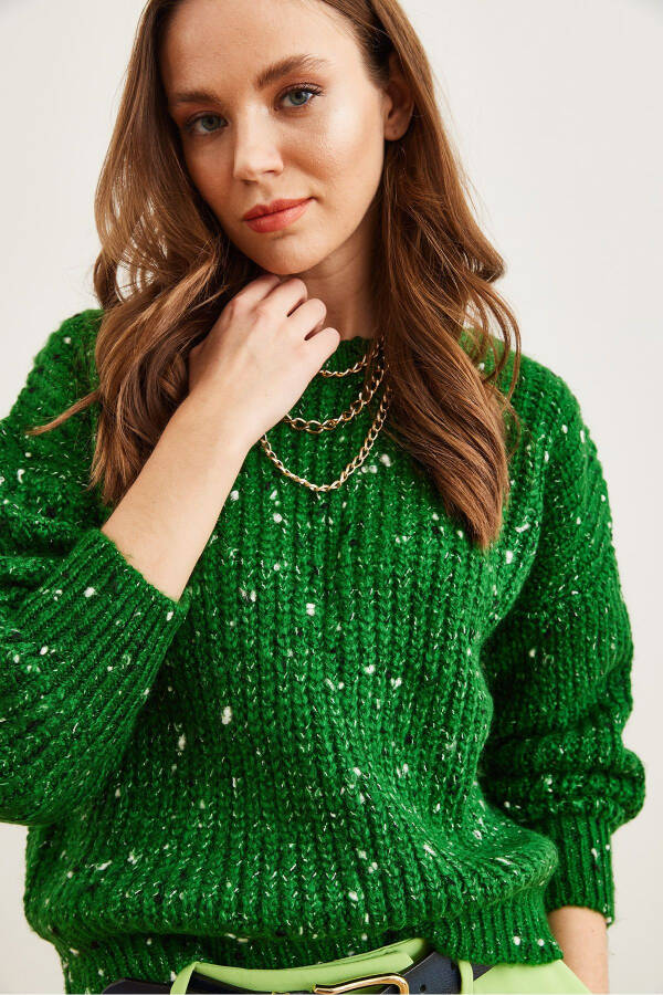 Women's Grass Green Color Detailed Soft Detailed Oversized Knitted Sweater KZK-19000862 - 5