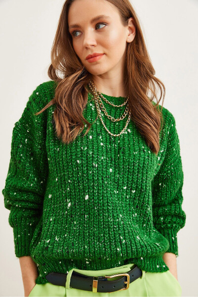 Women's Grass Green Color Detailed Soft Detailed Oversized Knitted Sweater KZK-19000862 - OLALOOK
