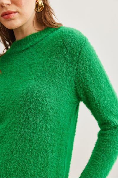 Women's Grass Green Crewneck Textured Plush Sweater KZK-19000858 - 5
