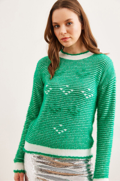 Women's Grass Green Detailed Bearded Soft Textured Knitted Sweater - OLALOOK (1)