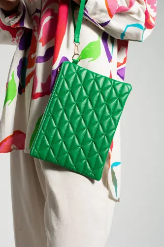 Women's Grass Green Triangle Pattern Portfolio Clutch Handbag - BAGFONI (1)