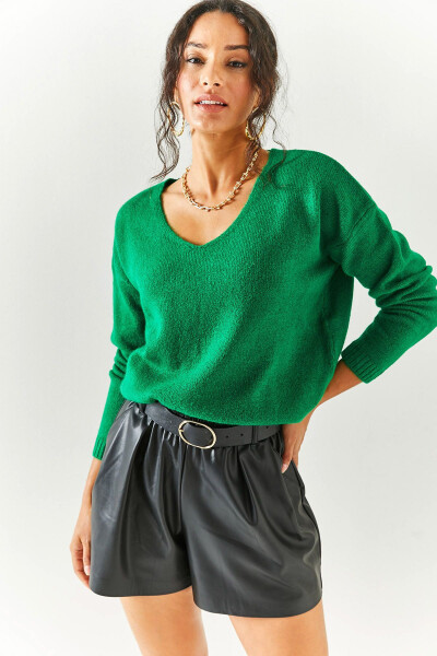 Women's Grass Green V-Neck Soft Textured Knit Sweater KZK-19000598 - 5