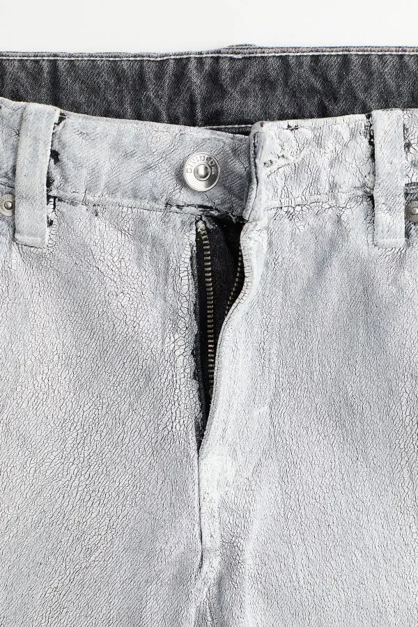 Women's gray distressed denim jeans - 11