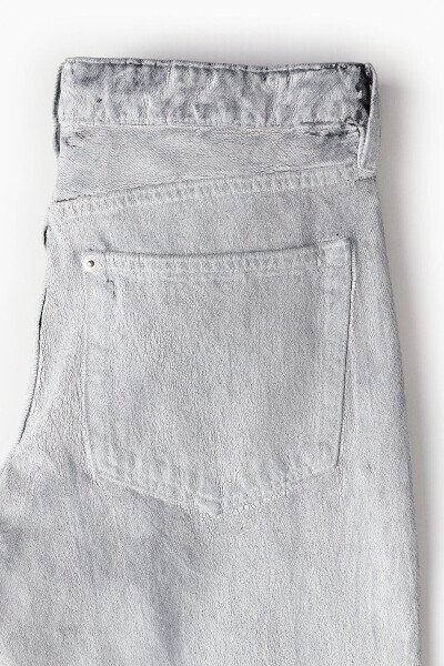 Women's gray distressed denim jeans - 12