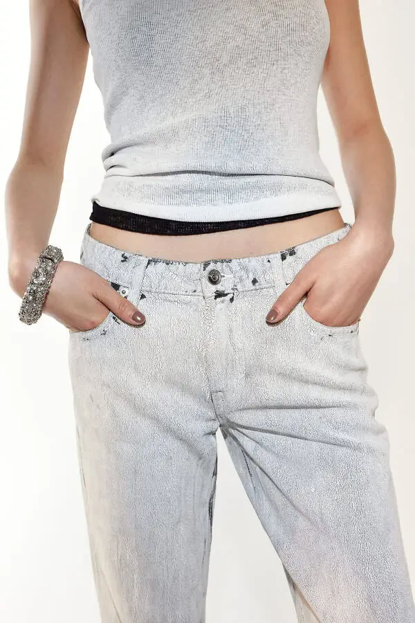 Women's gray distressed denim jeans - 15