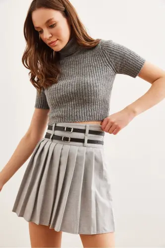Women's Gray Double Buckled Pleated Mini Woven Skirt ETK - 5