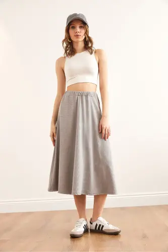 Women's Gray Elastic Waist Baggy Knit Skirt ETK-190 - 3