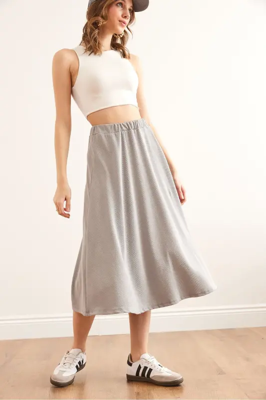Women's Gray Elastic Waist Baggy Knit Skirt ETK-190 - 4
