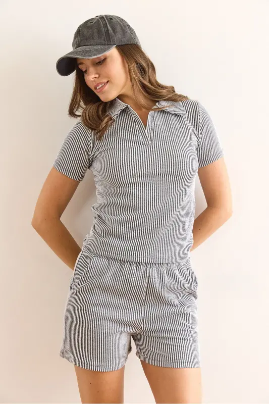 Women's Gray Polo Neck Blouse and Shorts Set TKM-190004 - 4