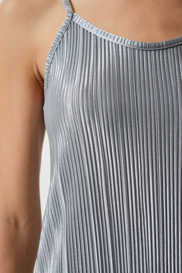 Women's Gray Sleeveless Summer Pleated Dress DZ00116 - 4