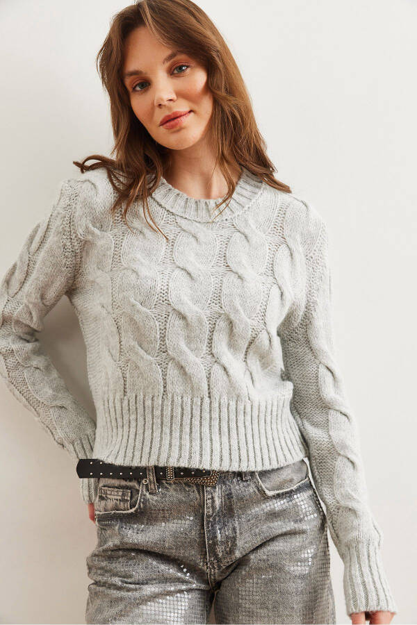Women's Gray Thick Cable Knit Sweater KZK-19000939 - 5
