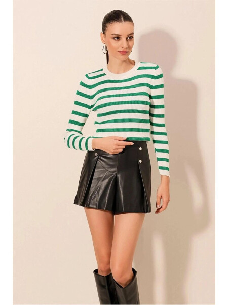 Women's Green Striped Turtleneck Knit Sweater - 9