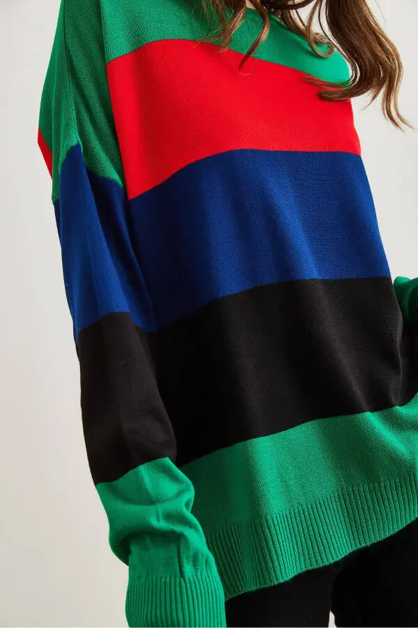 Women's Green Thick Color Block Knit Sweater KZK-19000824 - 3