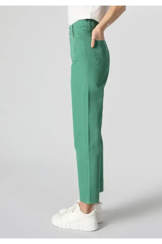 Women's green trousers, straight leg, high waist. - 5