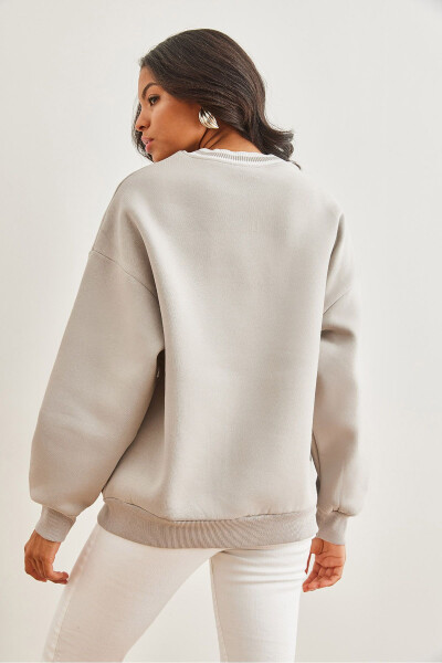 Women's Grey Collared Thistled Heavyweight Sweatshirt SWT-19000687 - 15
