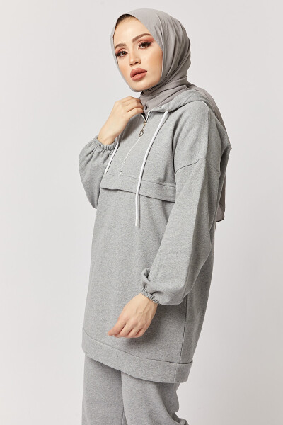 Women's Grey Half-Zip Two-Piece Sports Suit - 8