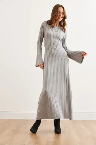 Women's Grey Self-Belted Spanish Sleeve Maxi Knit Dress - 3