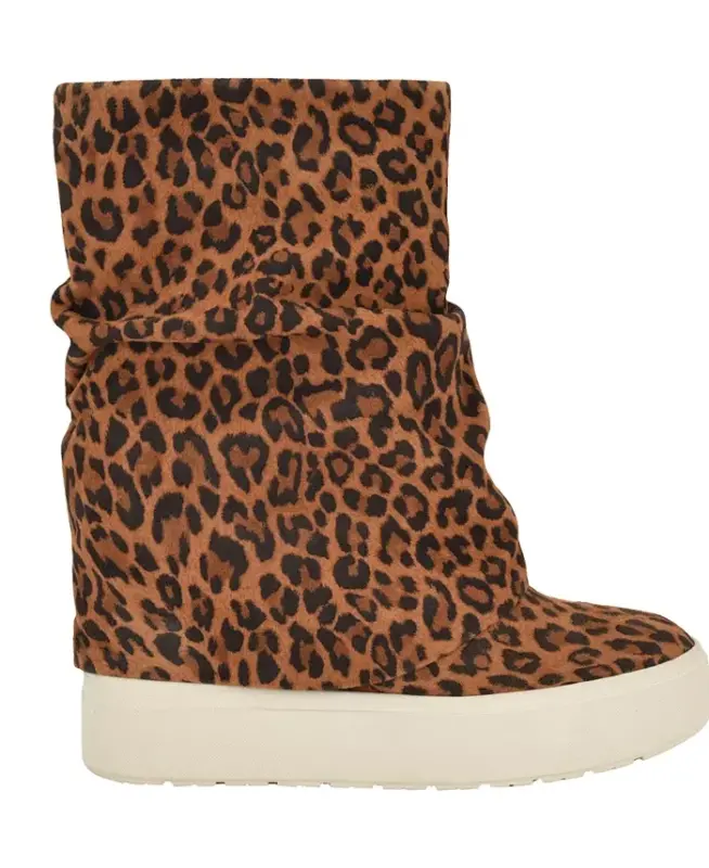Women's Guinna Fold Over Slouchy Booties - Leopard Suede - 2