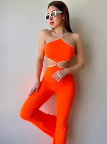 Women's Halter Neck Waist Décolleté Jumpsuit - 1