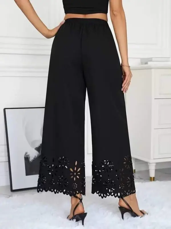 Women's High Waist Elasticated Waist Floral Pattern Laser Cut Detailed Imported Crepe Trousers - 3