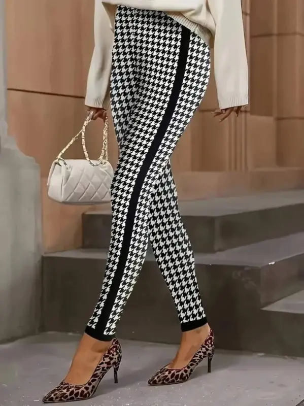 Women's High Waist Houndstooth Patterned Diver Pants with Side Stripes - 6