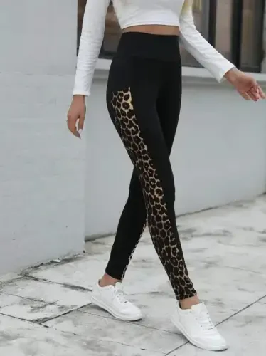 Women's High Waist Pocket Detailed Leopard Print Scuba Leggings - BÜYÜKBEDENIZ (1)
