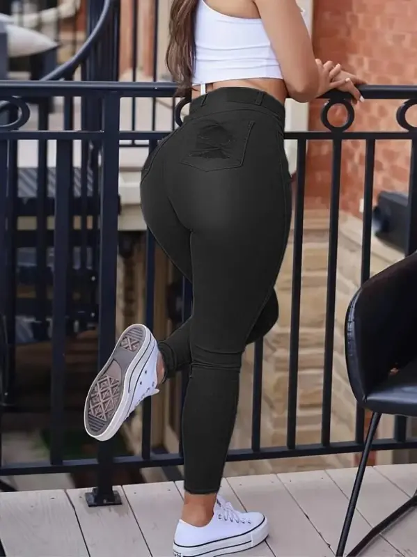 Women's High Waist Slim Fit Jeans - 3