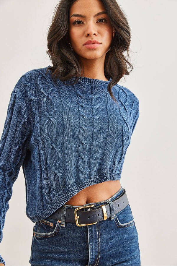 Women's Indigo Cable Knit Asymmetrical Washed Crop Jumper KZK-19000865 - 3