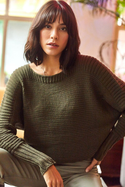Women's Khaki Elbow Detailed Honeycomb Knit Sweater 