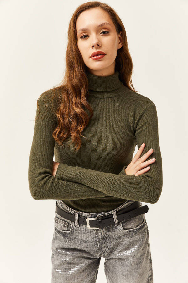 Women's Khaki Henley Neck Finger Detail Stretch Blouse BLZ-19001644 - 5