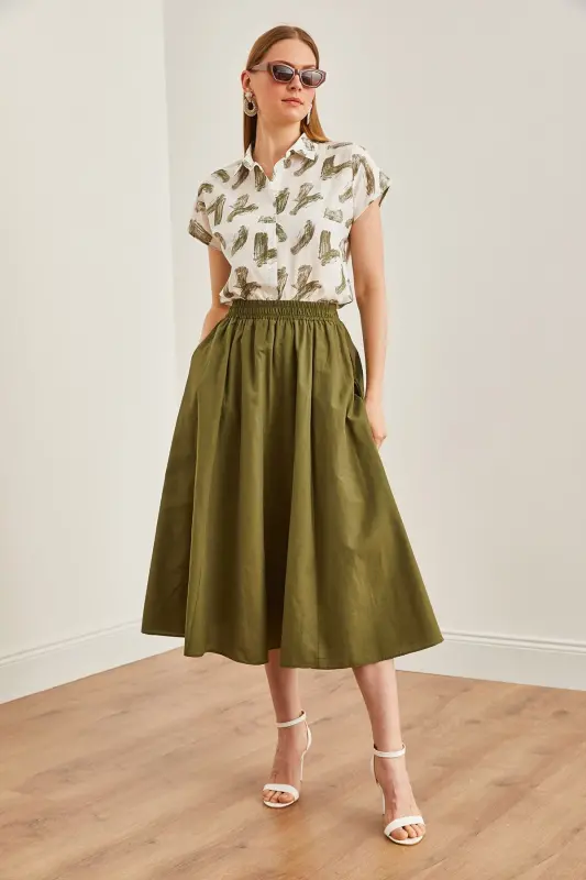 Women's Khaki Pocketed Elastic Waist Midi Woven Flared Skirt - 2