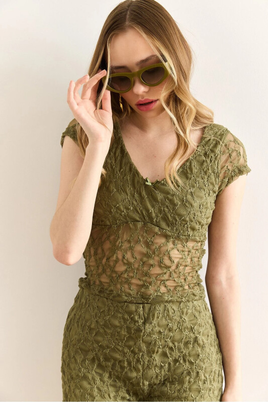 Women's Khaki Robe Lined V-Neck Crop Lace Blouse BL - OLALOOK